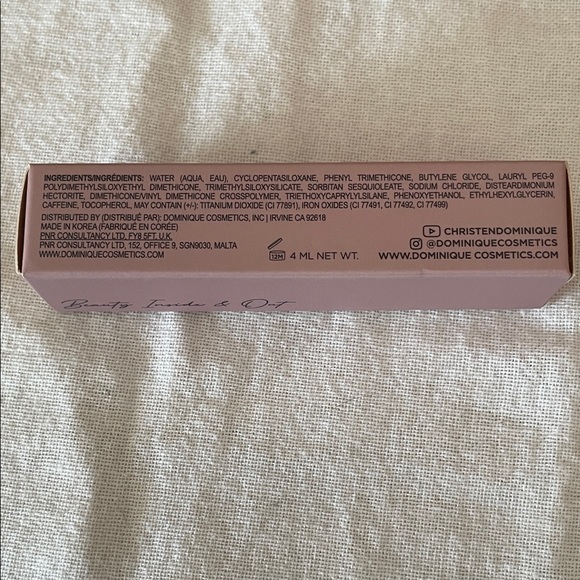 Dominique Wide Awake Concealer - Natural Finish - Picture 2 of 4